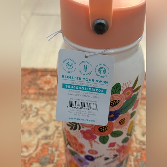 Brand New Swig Life Full Bloom Flip + Sip 36oz Tumbler - Picture 8 of 11